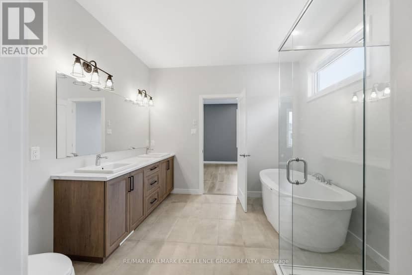 1345 Diamond Street — photo 23 of 40