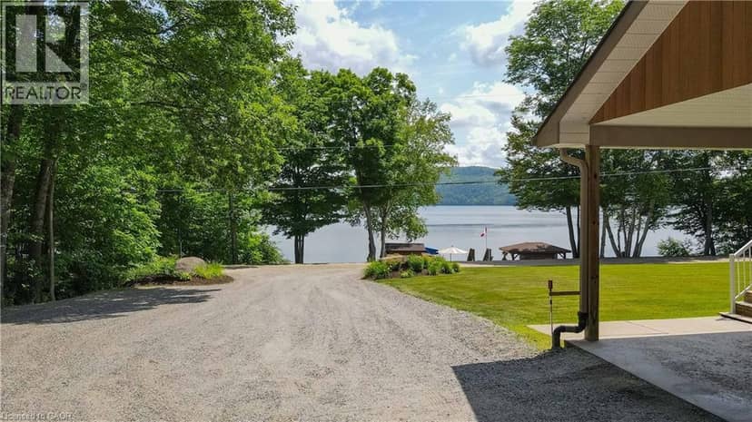 165 LAKESHORE Drive — photo 2 of 36