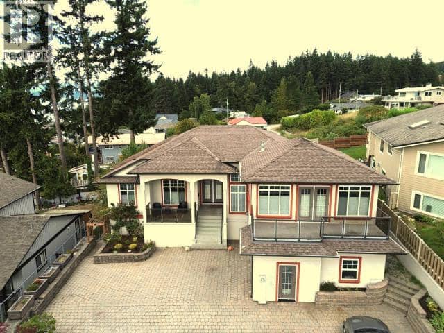 6929 RETASKIT CRT, Powell River