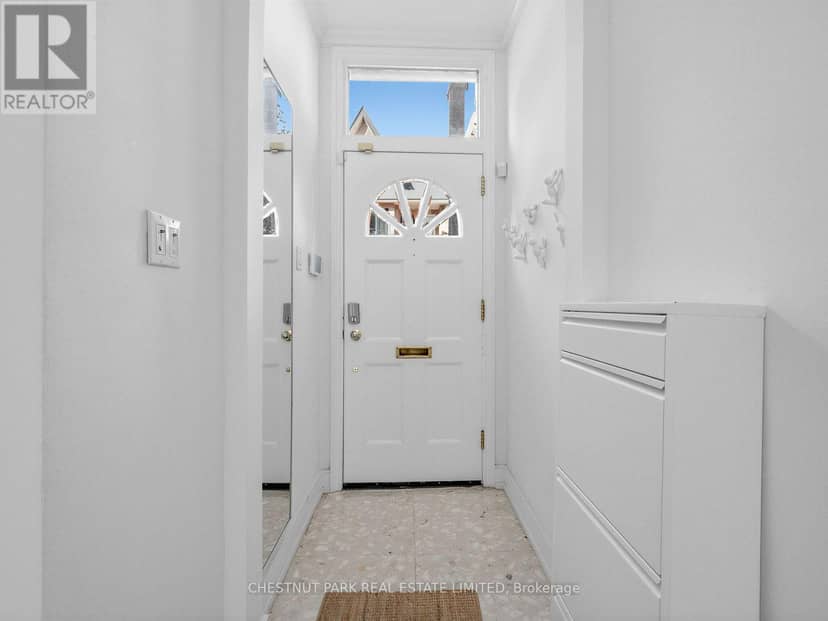 63 Alcorn Avenue, Toronto, photo 3