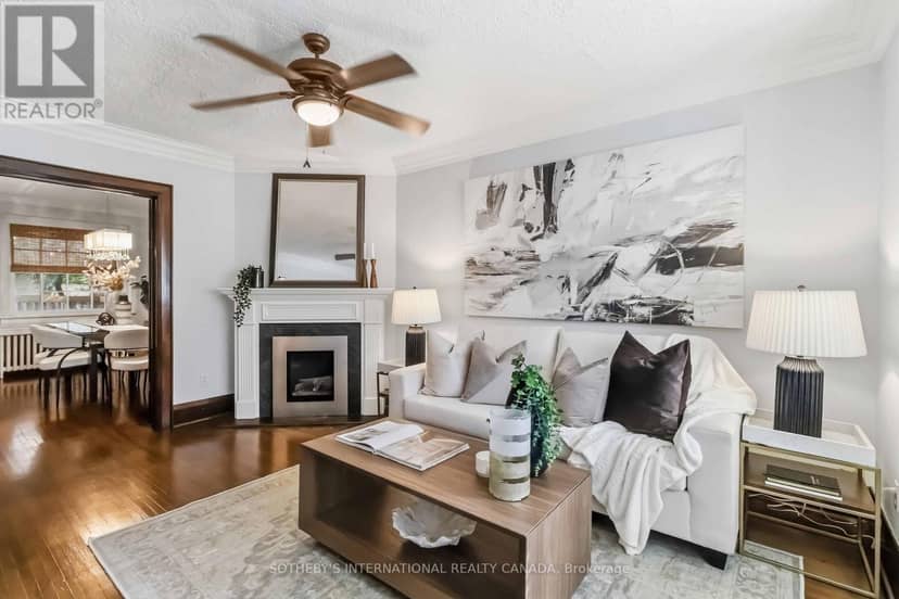 25 Cortland Avenue, Toronto, photo 4