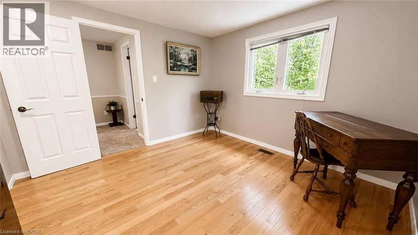 240 STOKE Drive — photo 17 of 40