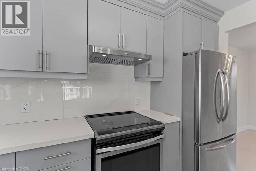 73 ADAIR Avenue S — photo 10 of 33