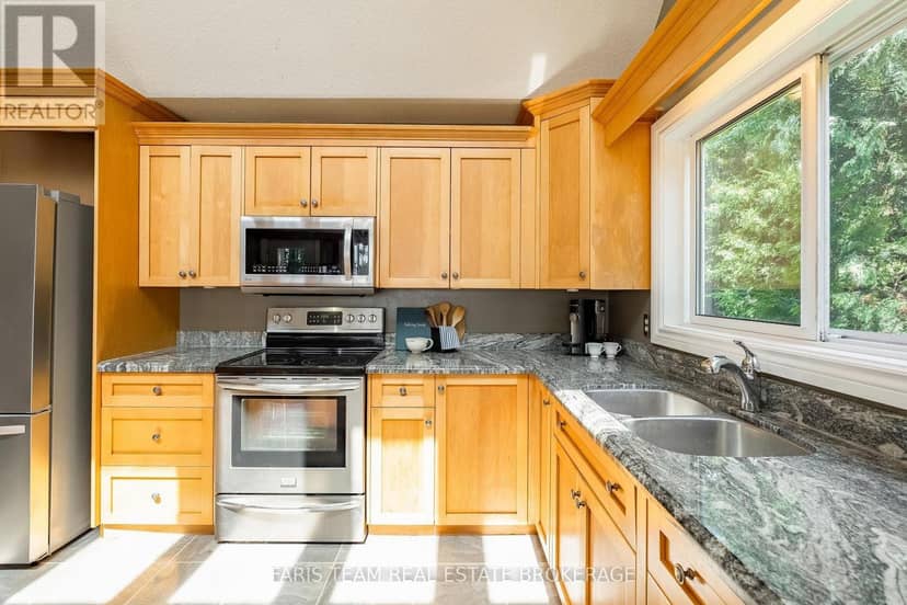 3299 Shoreview Drive, Severn, photo 8
