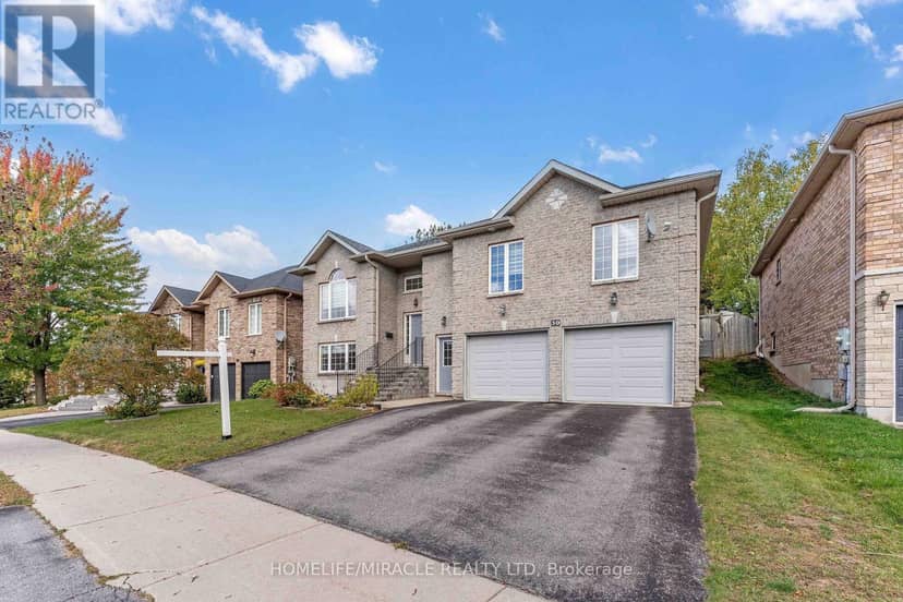 30 Dove Crescent, Barrie, photo 2