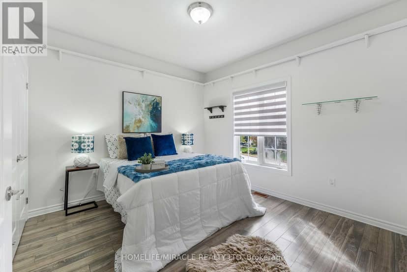 30 Dove Crescent — photo 23 of 39