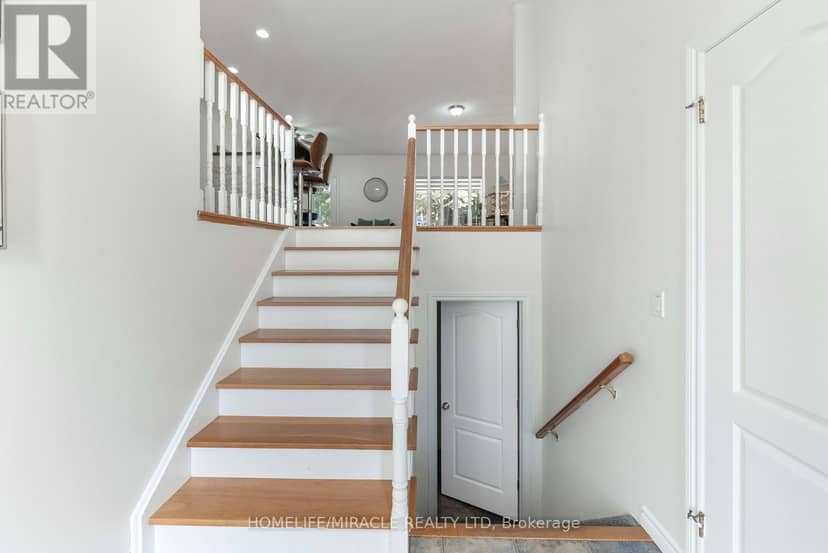 30 Dove Crescent, Barrie, photo 6