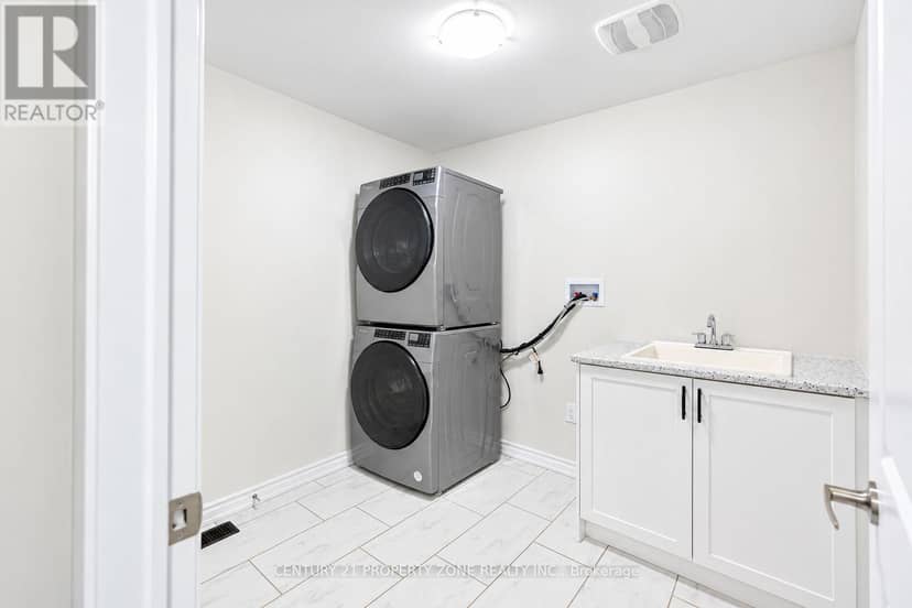 43 Minnock Street — photo 27 of 40
