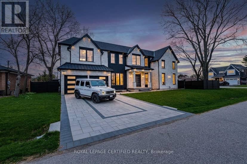 1404 Waverly Avenue SW — photo 1 of 40
