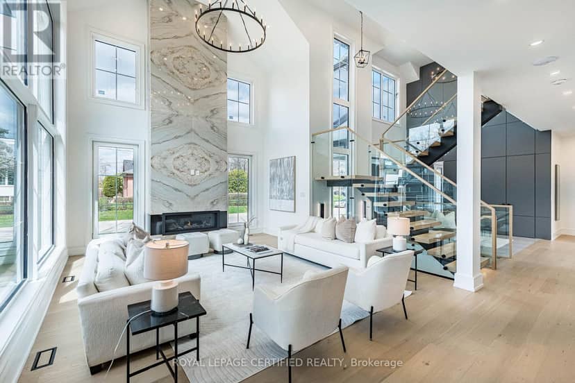 1404 Waverly Avenue SW — photo 12 of 40