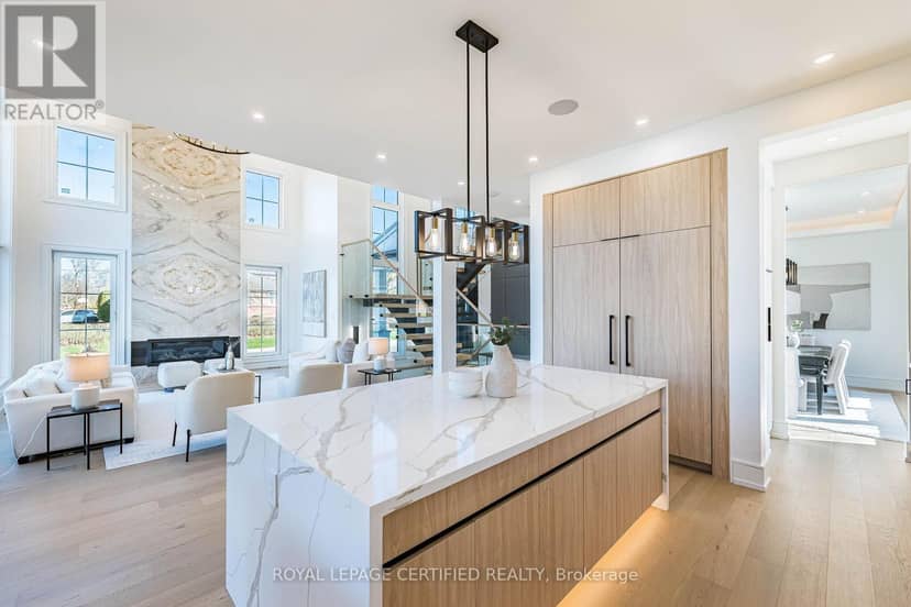 1404 Waverly Avenue SW — photo 17 of 40