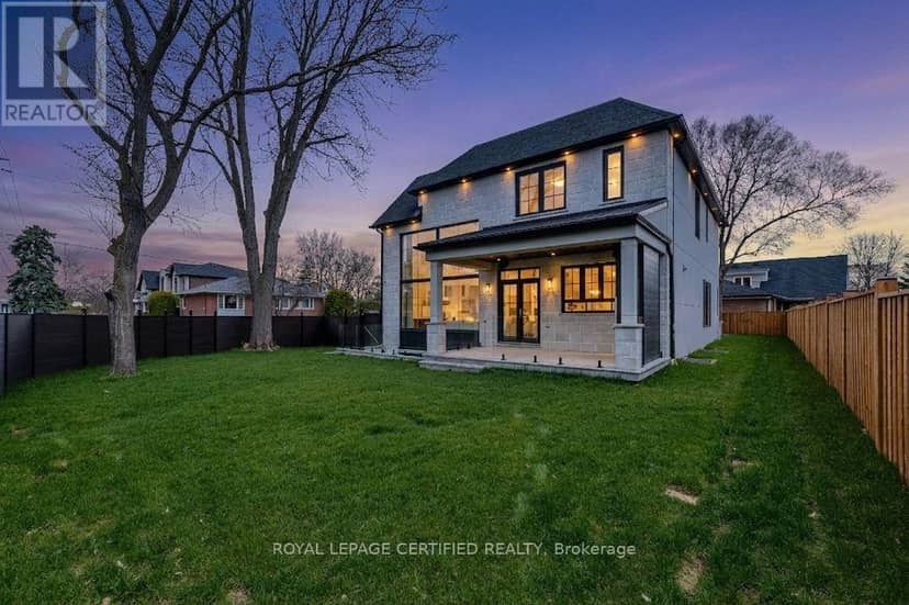 1404 Waverly Avenue SW — photo 2 of 40