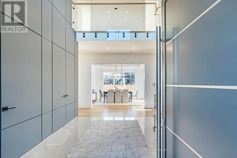 1404 Waverly Avenue SW — photo 6 of 40