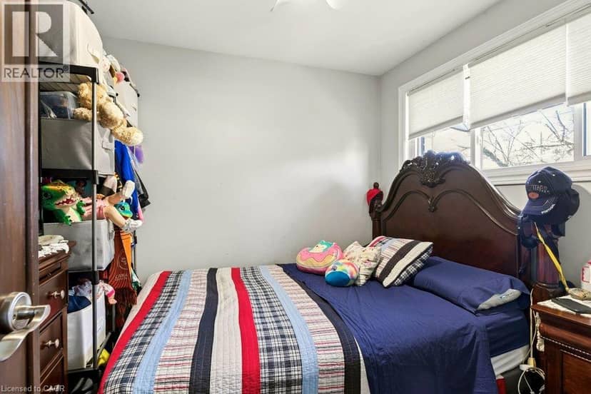 919 RIDGE Road E — photo 15 of 40