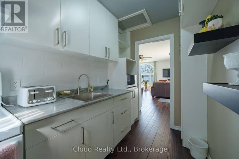 4099 Niagara Parkway — photo 19 of 29