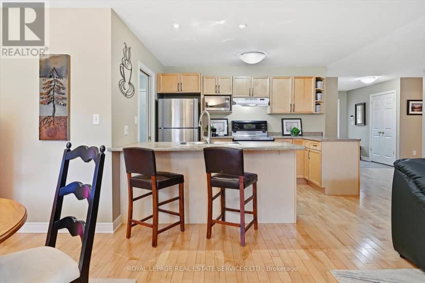 44 Thorold Avenue — photo 13 of 35