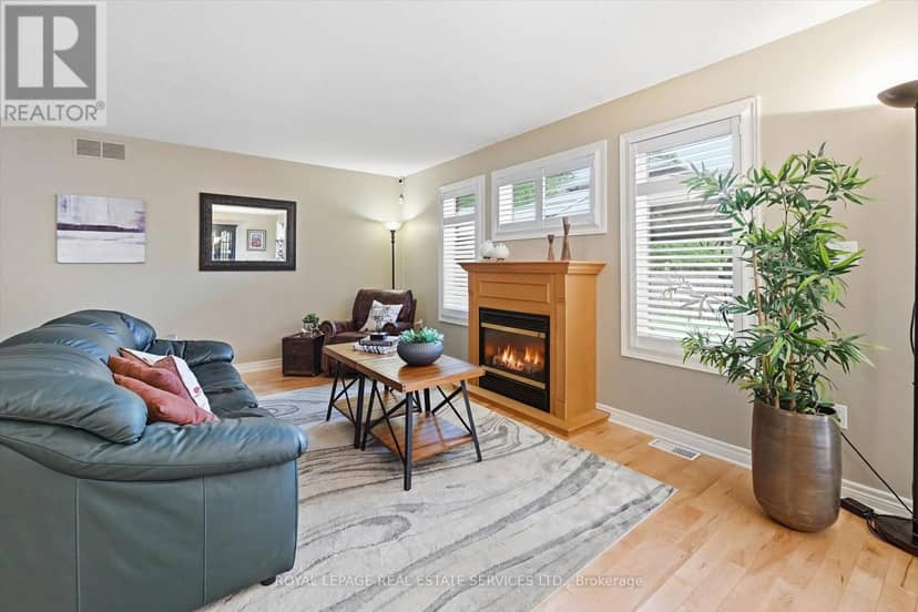 44 Thorold Avenue — photo 15 of 35