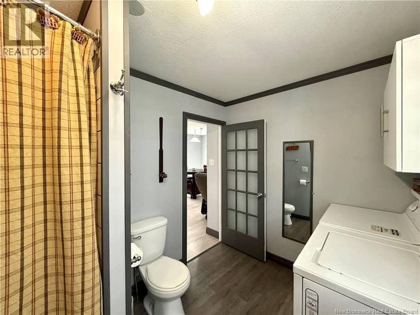 3688 Principale Street — photo 12 of 24