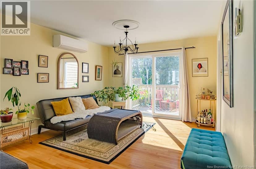 470 Young Street — photo 8 of 37