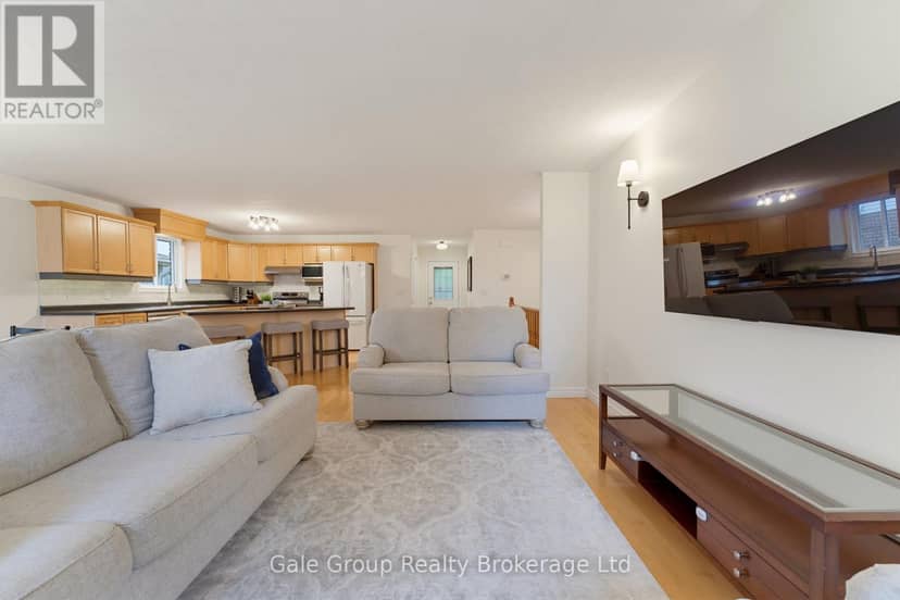 471 Ontario Street — photo 14 of 40