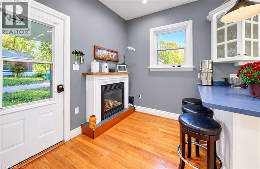 119 JOHN Street W — photo 24 of 40