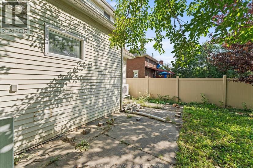 535 Randolph Avenue — photo 29 of 33