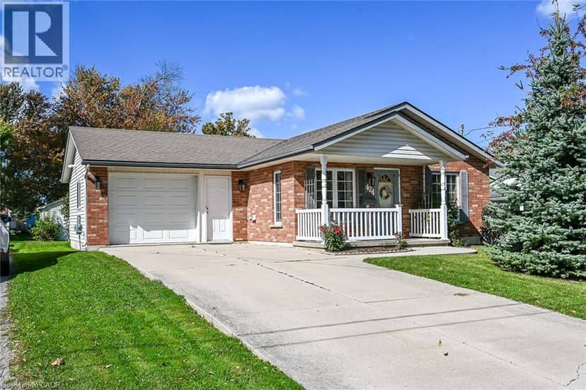 424 JOHN Street, Dunnville, photo 2