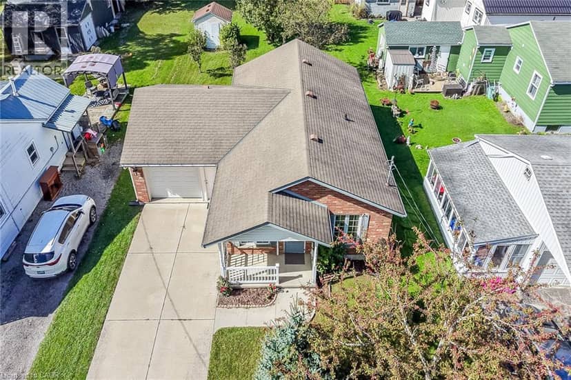 424 JOHN Street, Dunnville, photo 4