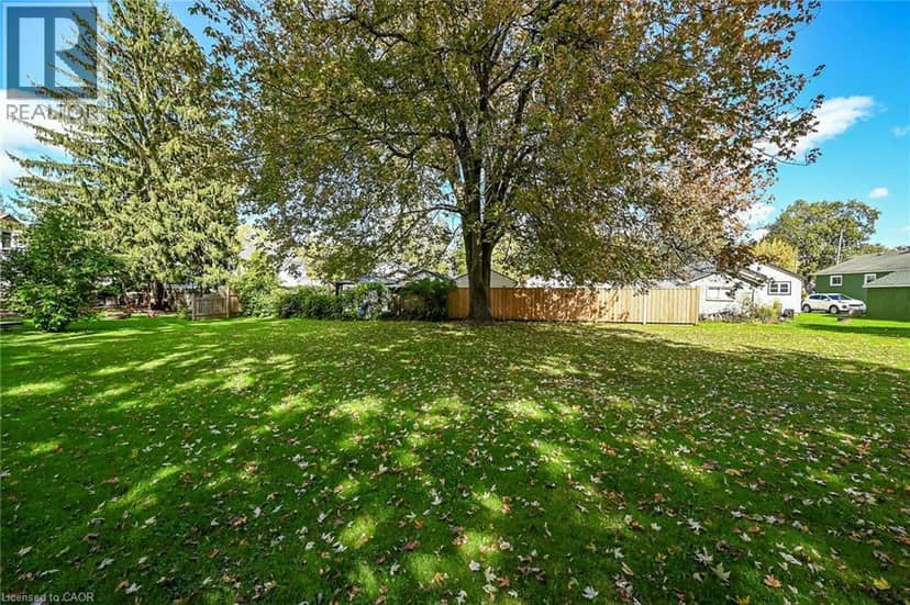 424 JOHN Street — photo 26 of 35