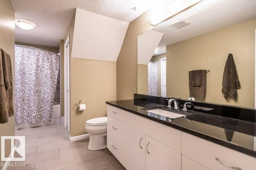 14514 101 AV NW — photo 25 of 40