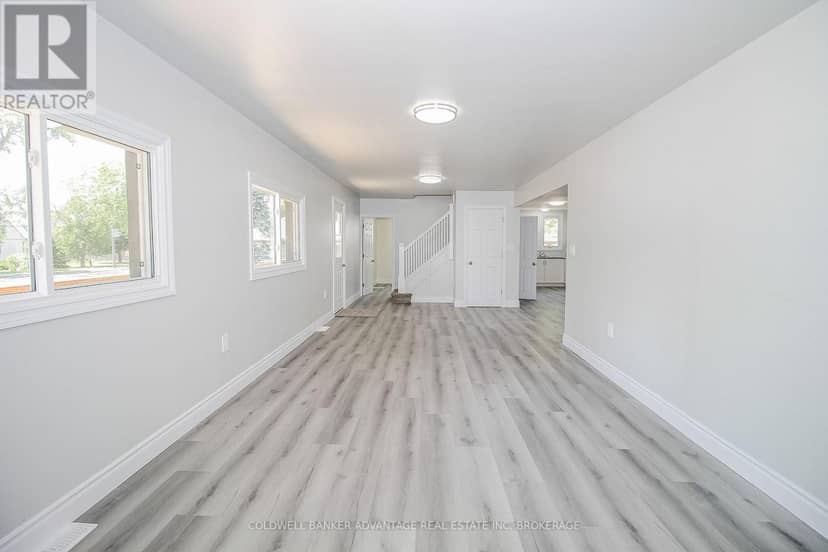 378 Thorold Road — photo 7 of 40
