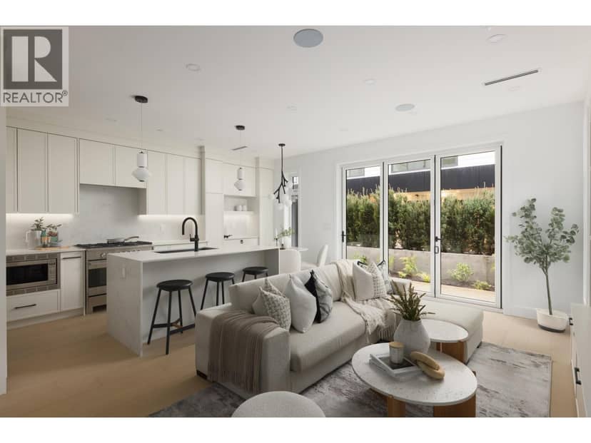 4 419 W 23RD AVENUE, Vancouver