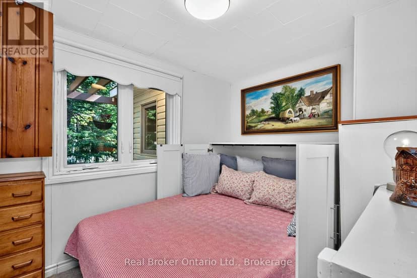 56 Belgrove Crescent — photo 31 of 40