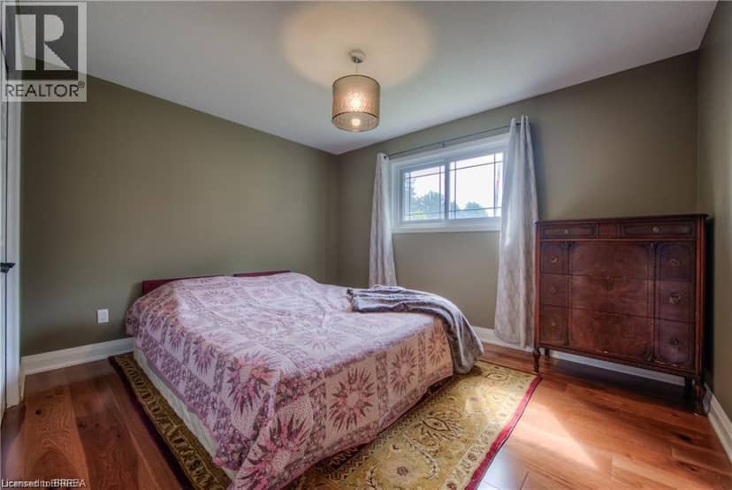 14 ALPHA Street — photo 14 of 33