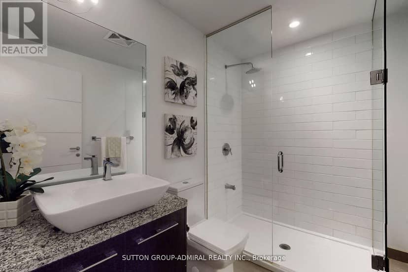 304 - 220 George Street — photo 24 of 32