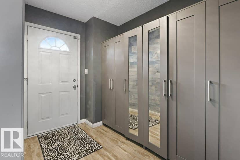 17125 109 ST NW, Edmonton, photo 2