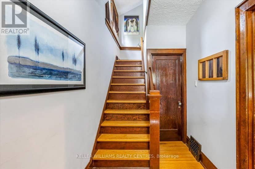 431 Eagle Street — photo 18 of 36