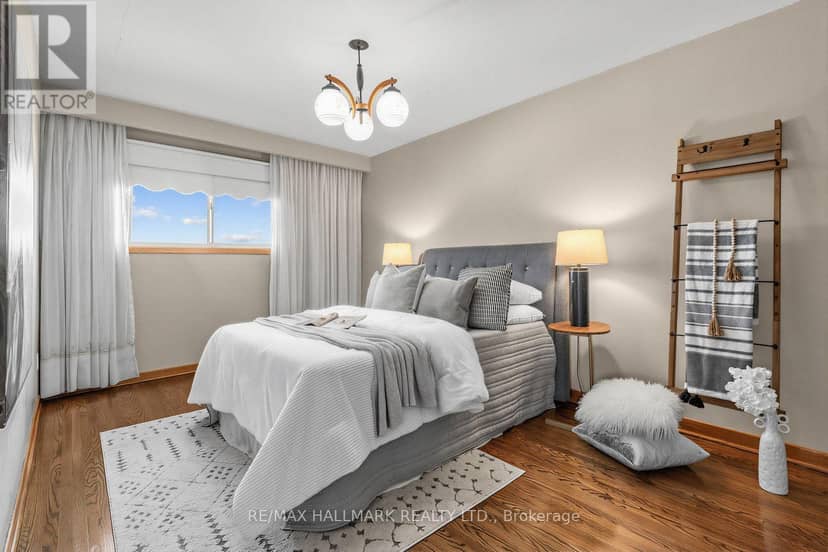 18 Sorlyn Avenue — photo 12 of 21