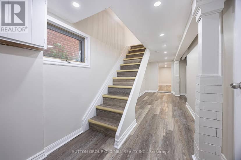 28 Holwood Avenue — photo 9 of 19