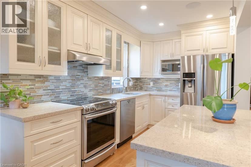 8 CAMERON Avenue, Dundas, photo 7