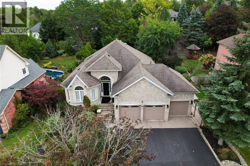 15 EVERWOOD Run, Kitchener, photo 2