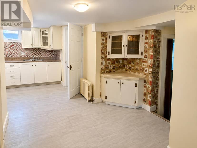 817 Tower Road, 5791 Harrington Dr — photo 36 of 40