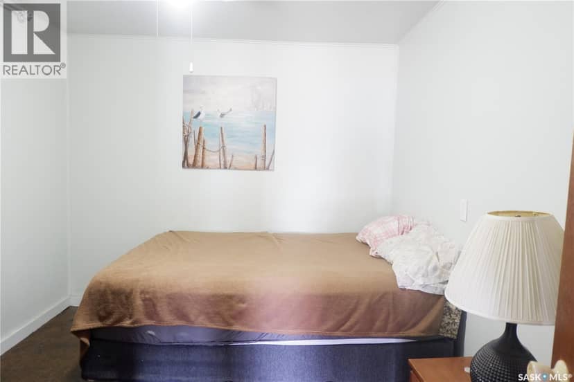 11 B Avenue — photo 15 of 29