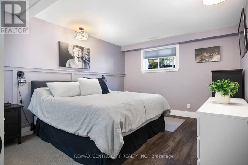 14 Stokes Road — photo 16 of 28