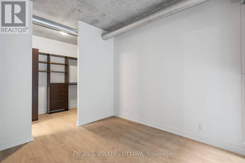 205 - 354 Gladstone Avenue — photo 12 of 32