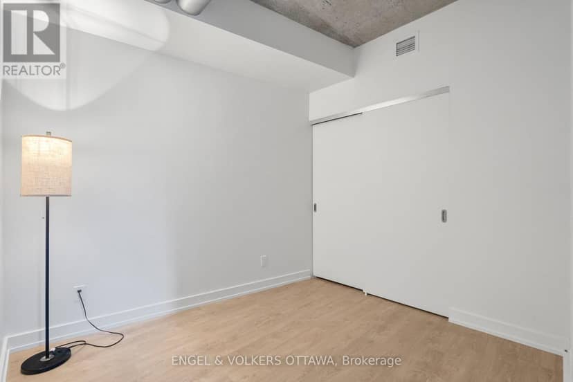 205 - 354 Gladstone Avenue — photo 15 of 32