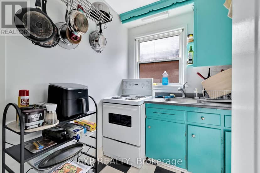 50 Holland Avenue — photo 21 of 40