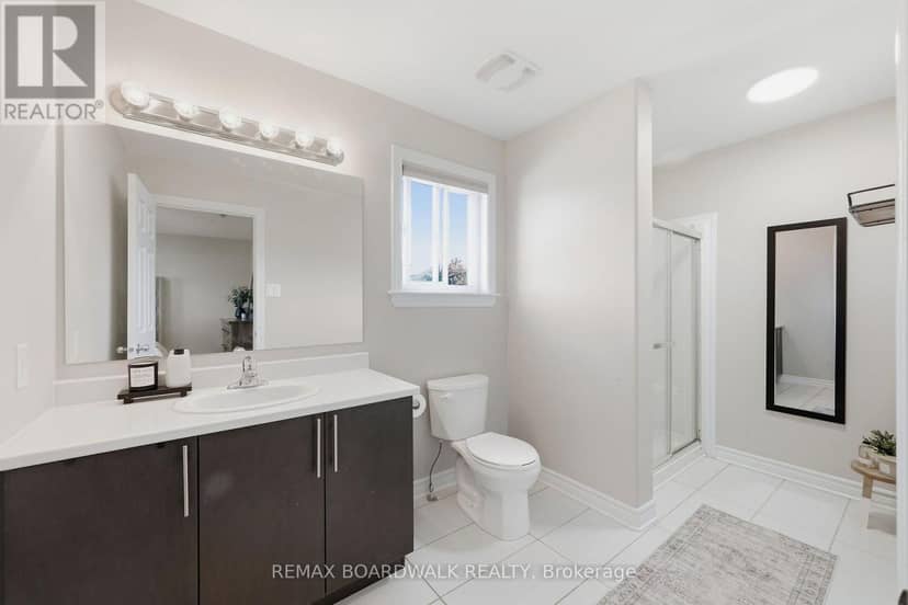 298 William Street W — photo 14 of 37