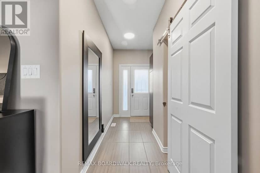 298 William Street W, Arnprior, photo 2