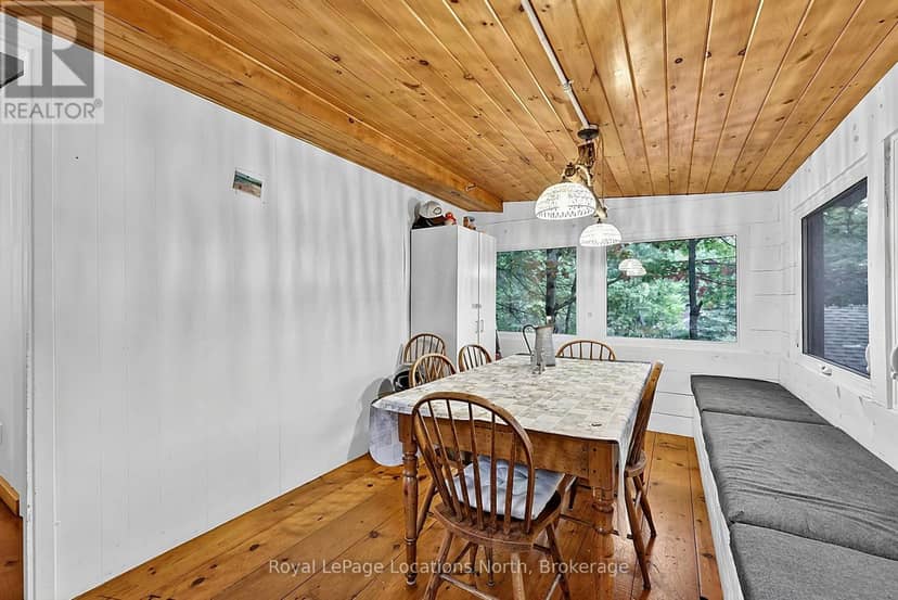 109 Park Road — photo 7 of 40